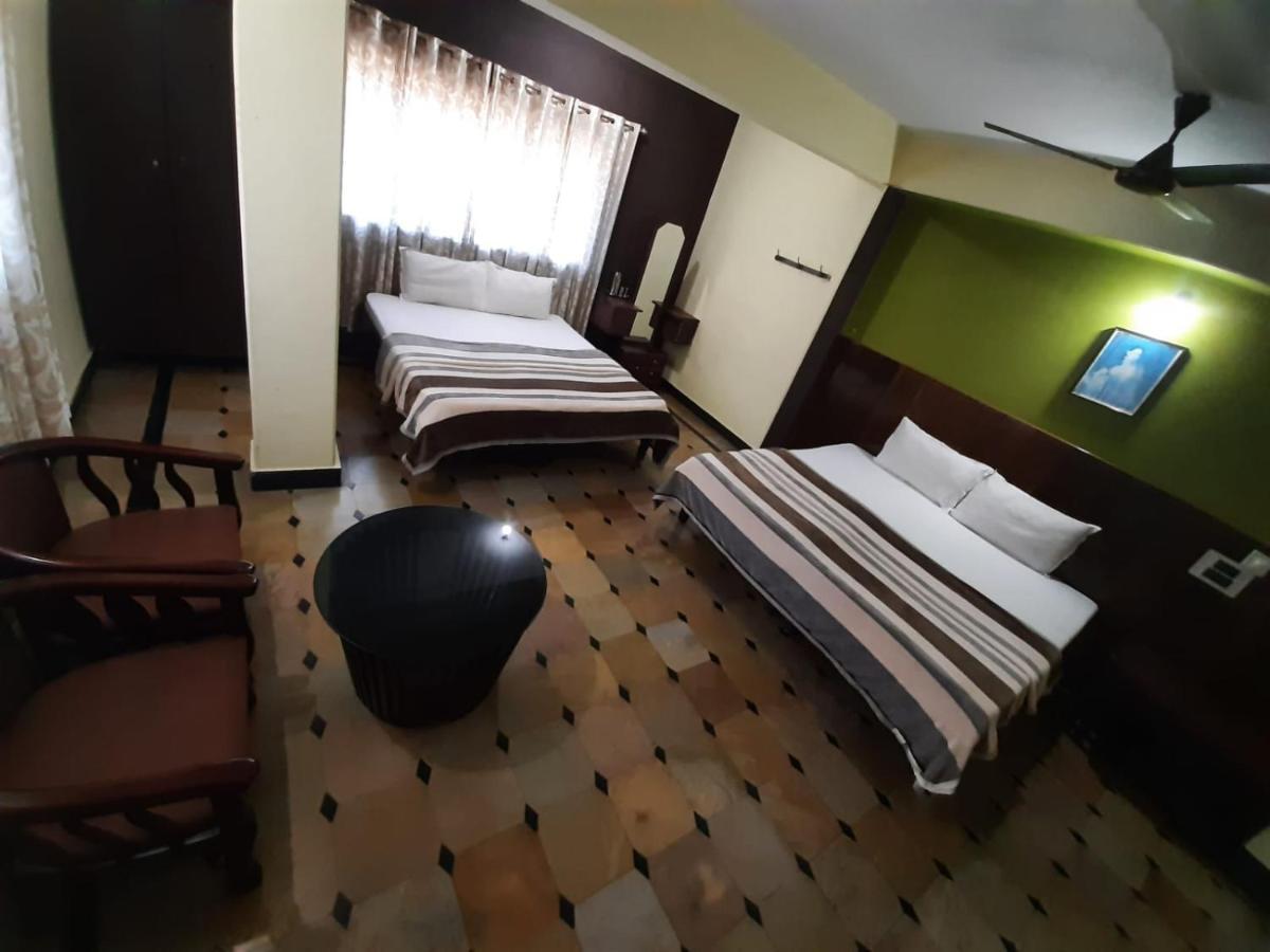 Hotel Caveri Comfort Inn Madikeri Eksteriør billede