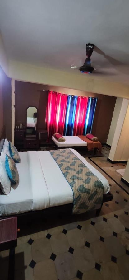 Hotel Caveri Comfort Inn Madikeri Eksteriør billede